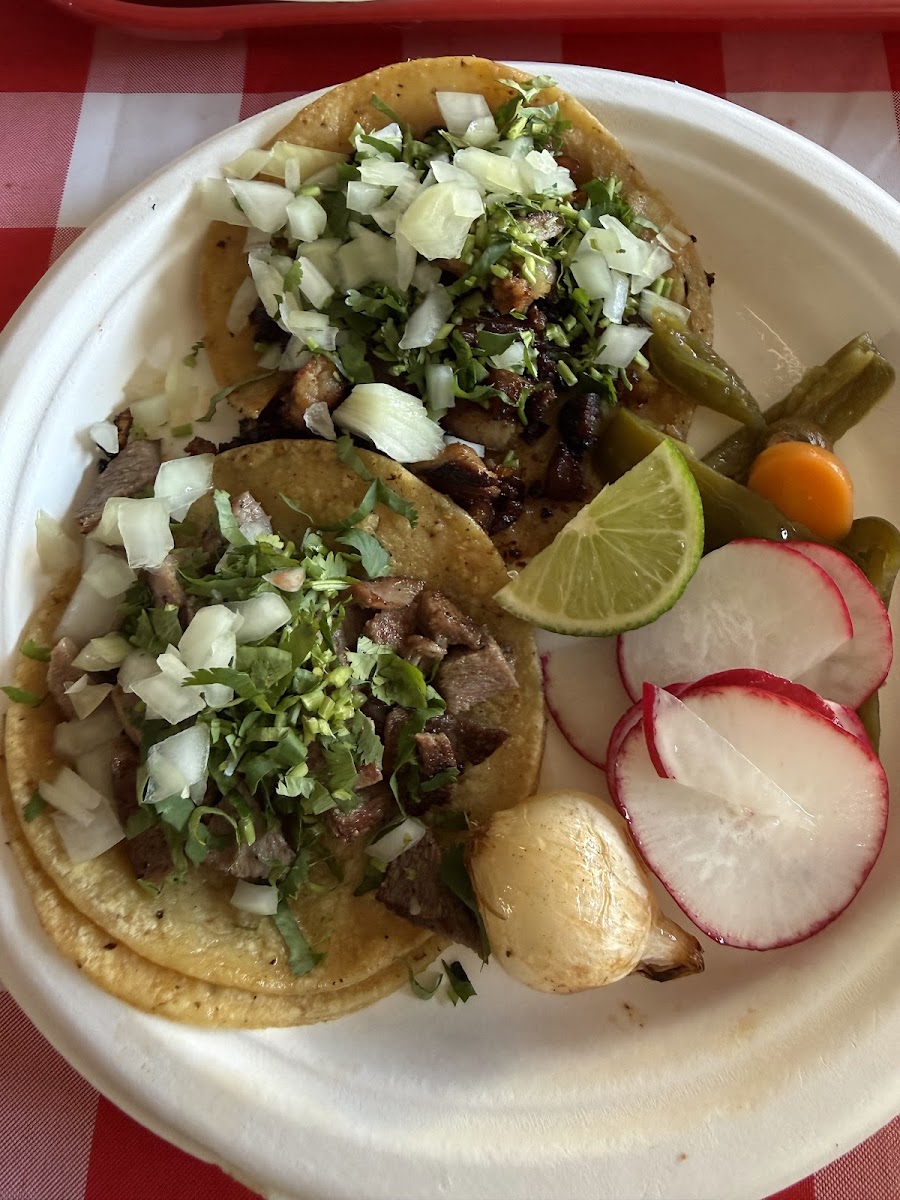 La Familia Taqueria Photos 2